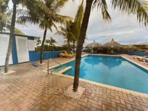 bungalow-zu-verkaufen-Die-Perle-der-Karibik-Curacao-Pool