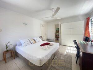 One-spacious-tall-tropical-villa-for-rent-in-the-pretty-central-area-Mahaai